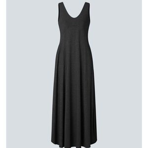 HALARA Black Flowy Maxi Dress